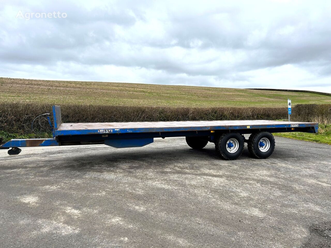 прицеп тракторный Warwick 25 foot 10 tonne bale trailer