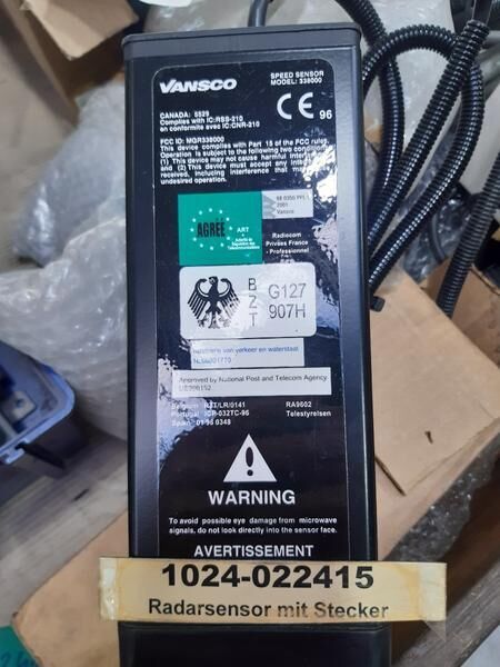 датчик VANSCO m. Stecker 338000 1024022415 для трактора колесного